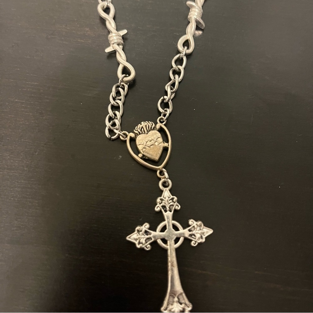 ✨2/$4✨Cross Necklace